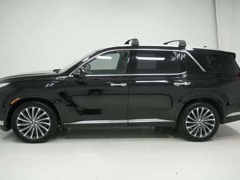 Used 2023 Hyundai Palisade Calligraphy FWD image 7