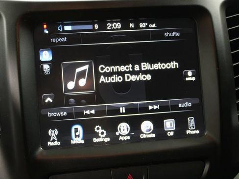 Used 2018 Jeep Cherokee Latitude Plus FWD image 43
