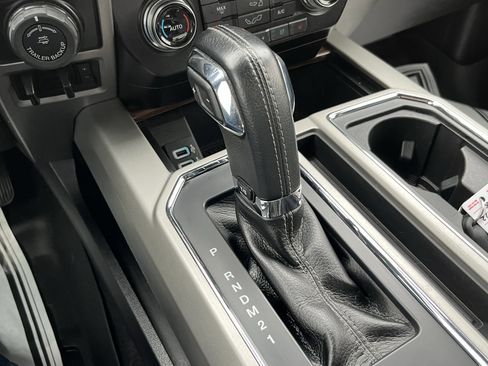 Used 2017 Ford F150 Lariat w/ Equipment Group 502A Luxury image 28