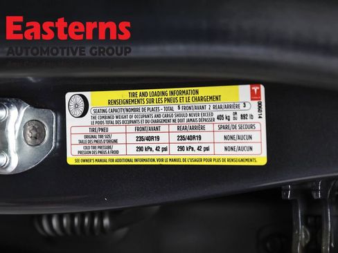 Used 2018 Tesla Model 3 Long Range image 29