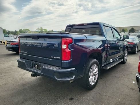 Used 2021 Chevrolet Silverado 1500 Custom image 4