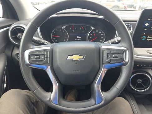 Used 2024 Chevrolet Blazer LT w/ Convenience Package FWD image 15