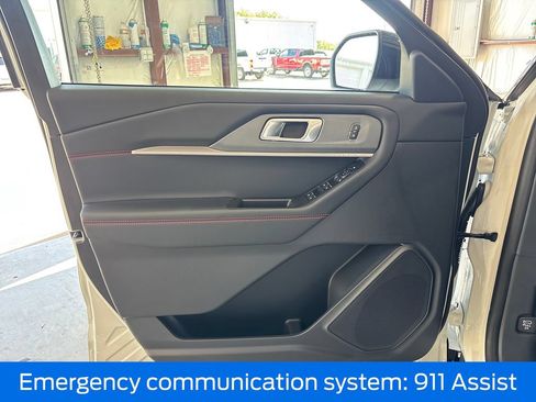 New 2026 Ford Explorer ST-Line RWD image 33