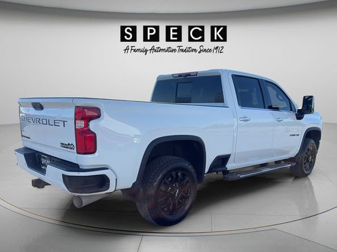 Used 2023 Chevrolet Silverado 2500 High Country w/ Z71 Off-Road Package AWD/4WD image 5
