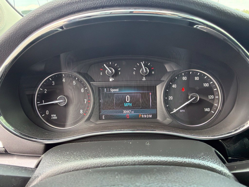 Used 2022 Buick Encore Preferred w/ Safety Package AWD/4WD image 32