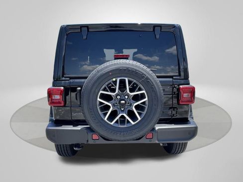 New 2025 Jeep Wrangler Sahara image 6