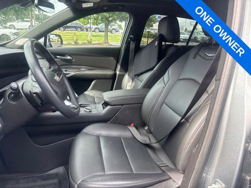 Used 2024 Cadillac XT4 Premium Luxury AWD/4WD image 3