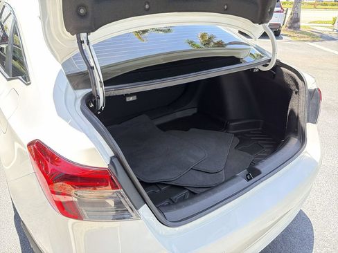 Used 2024 Honda Civic Touring image 26