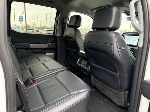 Used 2022 Ford F150 Lariat image 15