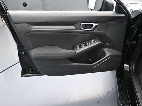 Used 2022 Honda Civic Sport image 12