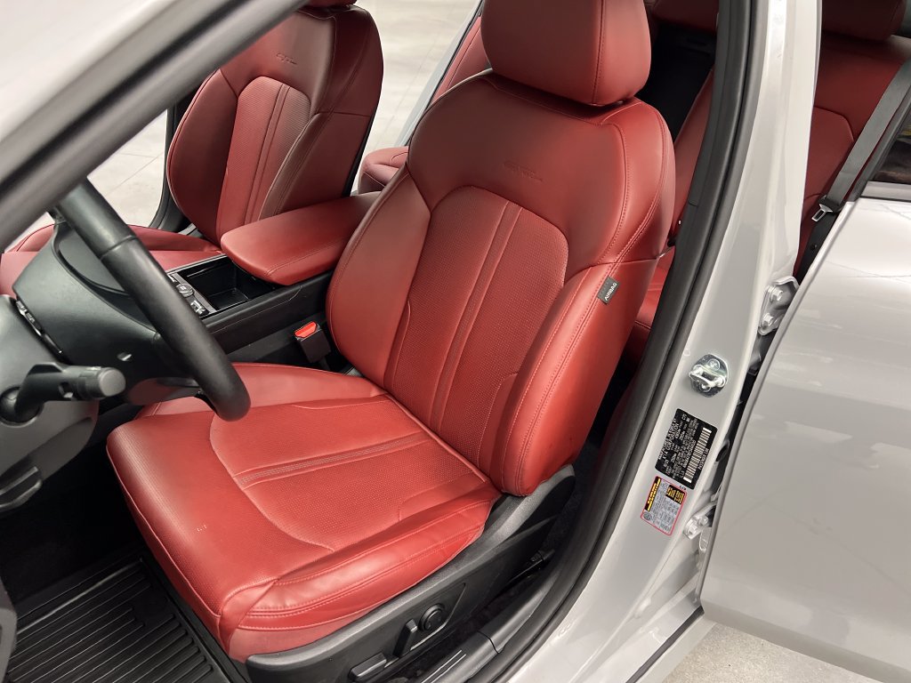 Used 2026 Kia K5 GT-Line w/ GT-Line Red Interior Package FWD image 11