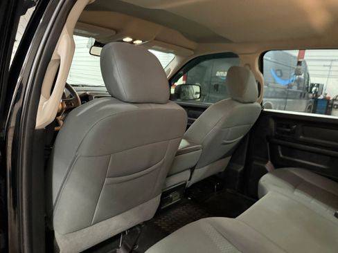 Used 2014 RAM 1500 Express w/ Black Ram 1500 Express Group image 33