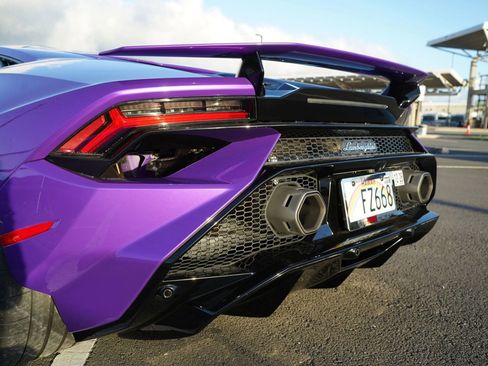 Used 2024 Lamborghini Huracan Tecnica RWD image 28
