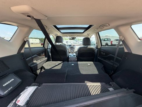 Used 2021 Nissan Murano Platinum w/ Cargo Package AWD/4WD image 2