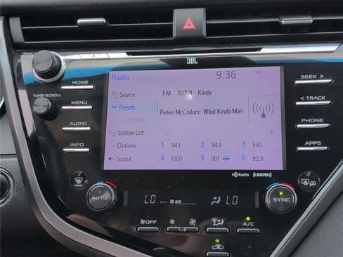 Used 2018 Toyota Camry XSE w/ Audio Package FWD image 18