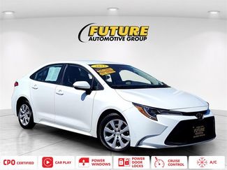 Certified 2023 Toyota Corolla LE image 1