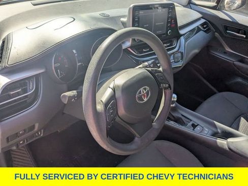 Used 2021 Toyota C-HR LE FWD image 18