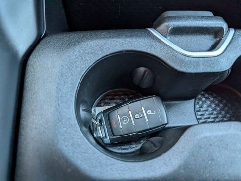 Used 2022 RAM 1500 Big Horn image 16