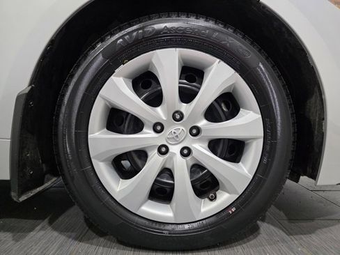 Used 2023 Toyota Corolla LE image 25