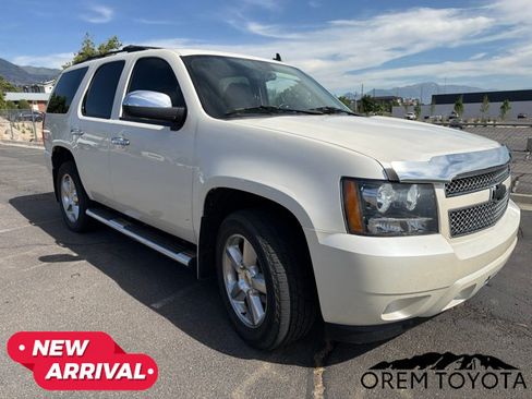 Used 2014 Chevrolet Tahoe LTZ AWD/4WD image 11