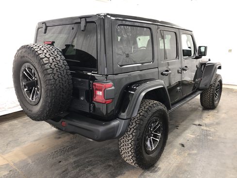 Certified 2024 Jeep Wrangler Unlimited Rubicon AWD/4WD image 5