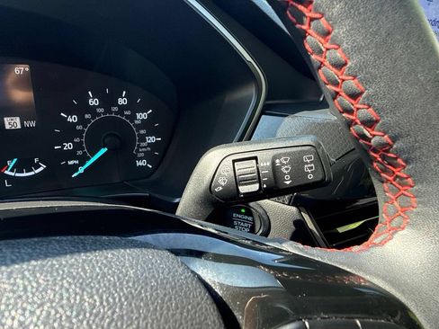 Used 2022 Ford Escape SEL w/ SEL Stealth AWD Package image 18