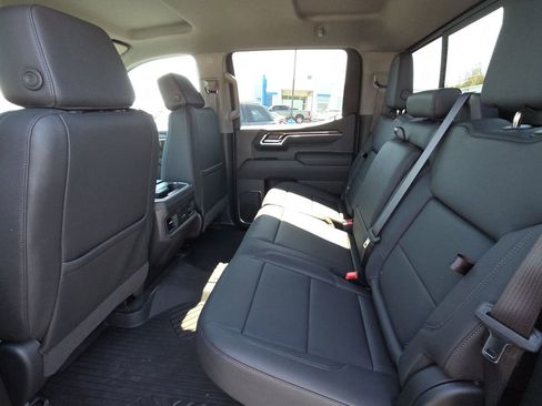 New 2026 Chevrolet Silverado 1500 LT Trail Boss w/ Convenience Package II AWD/4WD image 29