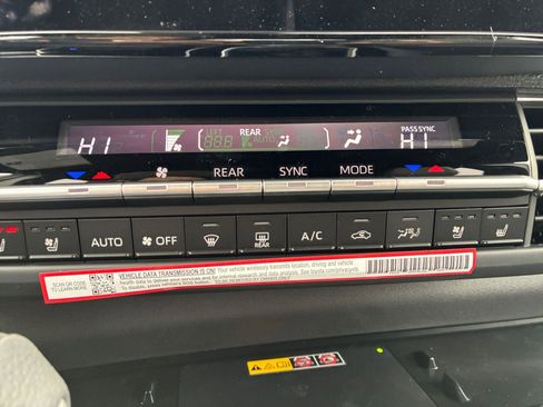 New 2026 Toyota Sienna Limited image 21