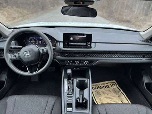 Used 2023 Honda Accord LX image 20