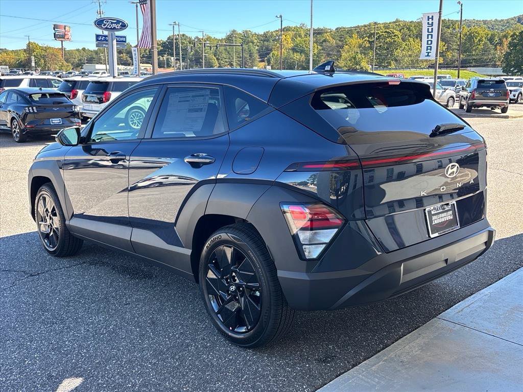 New 2027 Hyundai Kona SEL Sport FWD image 2