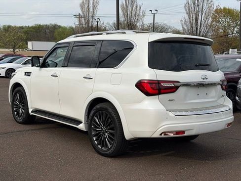 Certified 2024 INFINITI QX80 Premium Select w/ All-Season Package image 5