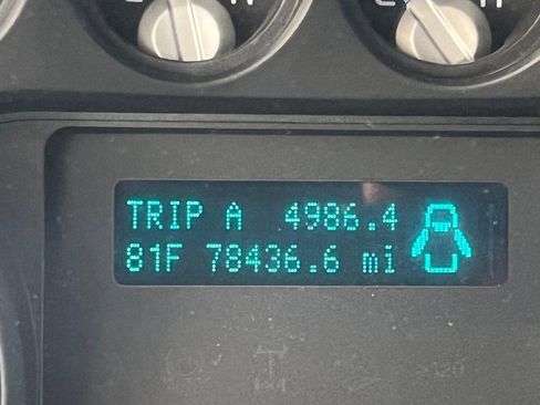 Used 2015 Ford F250 XL w/ Power Equipment Group image 5