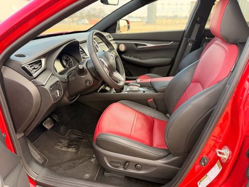 Used 2025 INFINITI QX55 Sensory w/ Lighting Package image 8