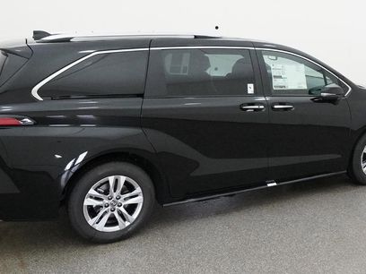 New 2026 Toyota Sienna Limited