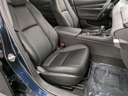 Used 2023 MAZDA MAZDA3 s image 29