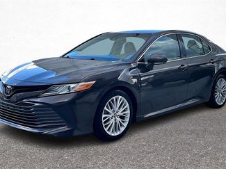 Certified 2018 Toyota Camry XLE video 4