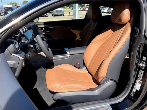 New 2026 Mercedes-Benz CLE 300 4MATIC Coupe image 9
