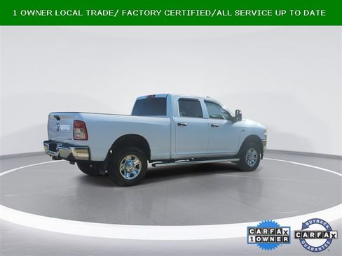 Used 2024 RAM 3500 Tradesman w/ Chrome Appearance Group image 11