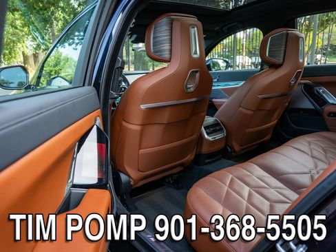 Used 2023 BMW 760i xDrive AWD/4WD image 13