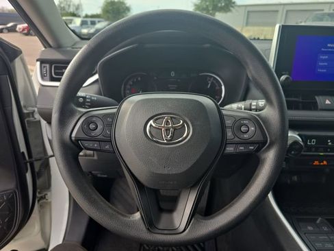 Used 2023 Toyota RAV4 XLE image 15
