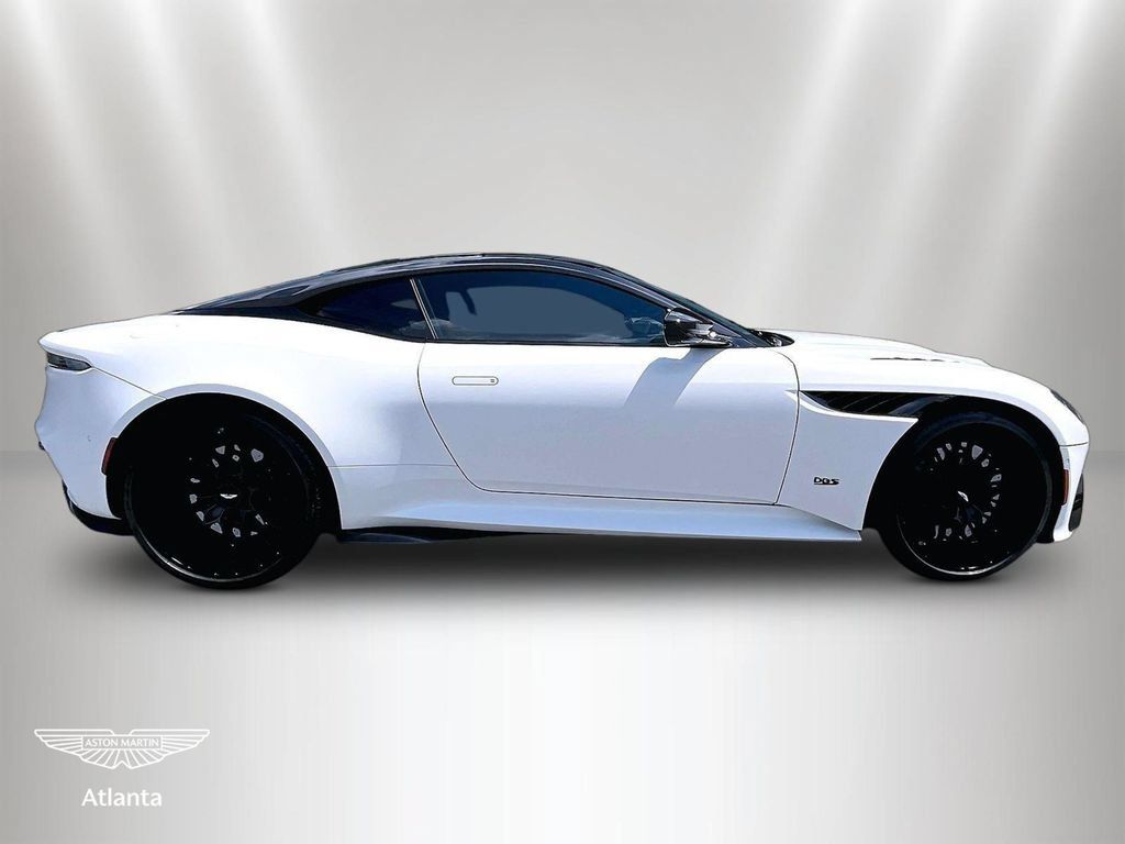 Used 2023 Aston Martin DBS Coupe RWD image 6