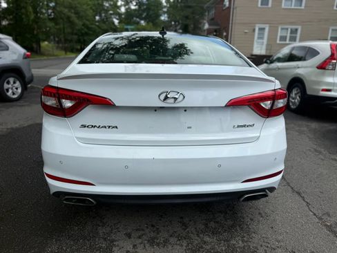 Used 2016 Hyundai Sonata Limited w/ Option Group 05 FWD image 5