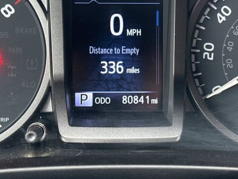 Used 2020 Toyota Tacoma TRD Off-Road image 27