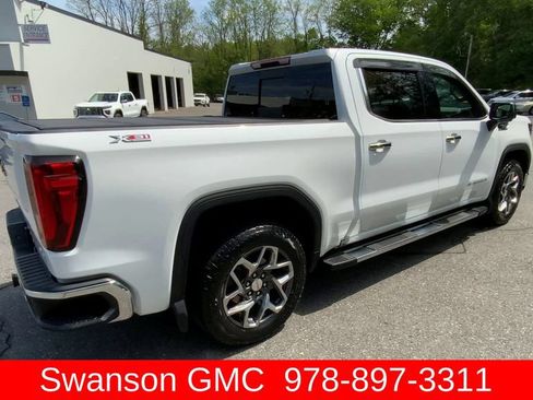 Used 2024 GMC Sierra 1500 SLT w/ SLT Premium Plus Package AWD/4WD image 9