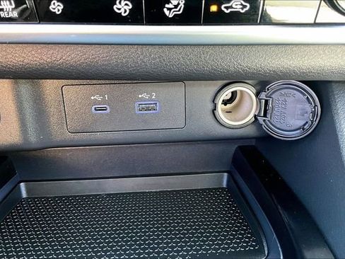 Certified 2023 Nissan Rogue SV FWD image 16