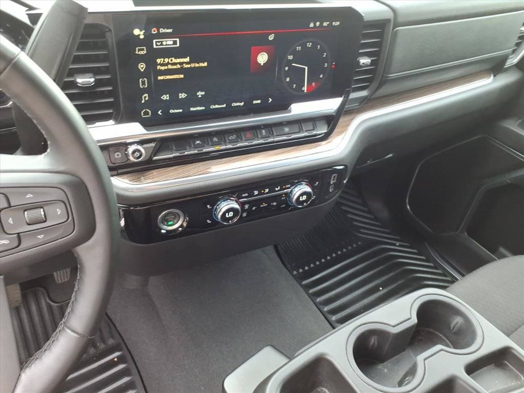 Used 2024 GMC Sierra 1500 Elevation AWD/4WD image 30