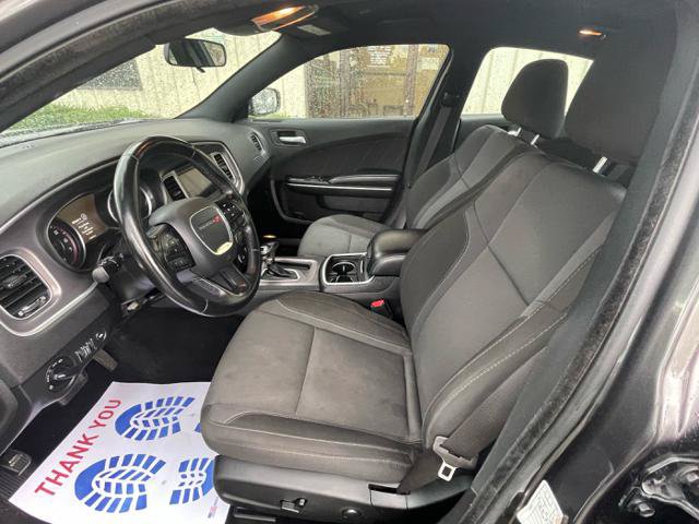 Used 2022 Dodge Charger SXT RWD image 10