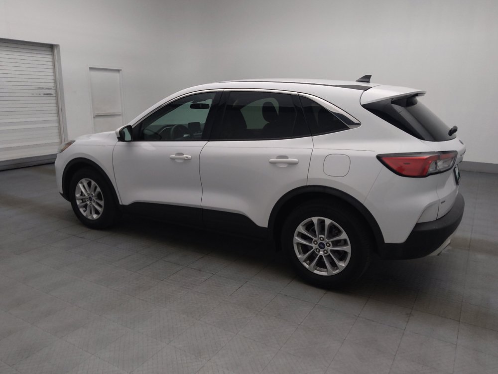 Used 2020 Ford Escape SE FWD image 3