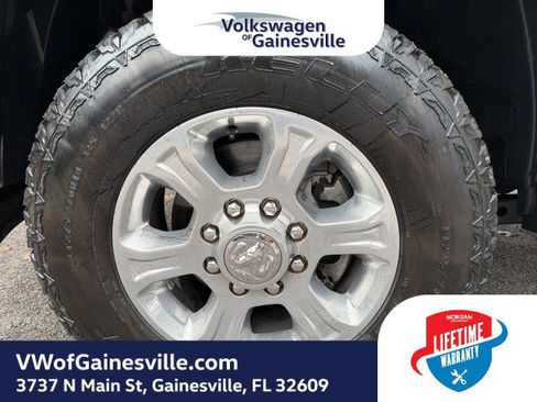 Used 2024 RAM 2500 Big Horn image 29