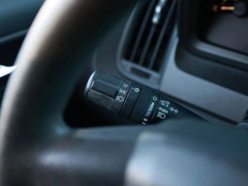 Used 2009 Dodge Journey SE image 27